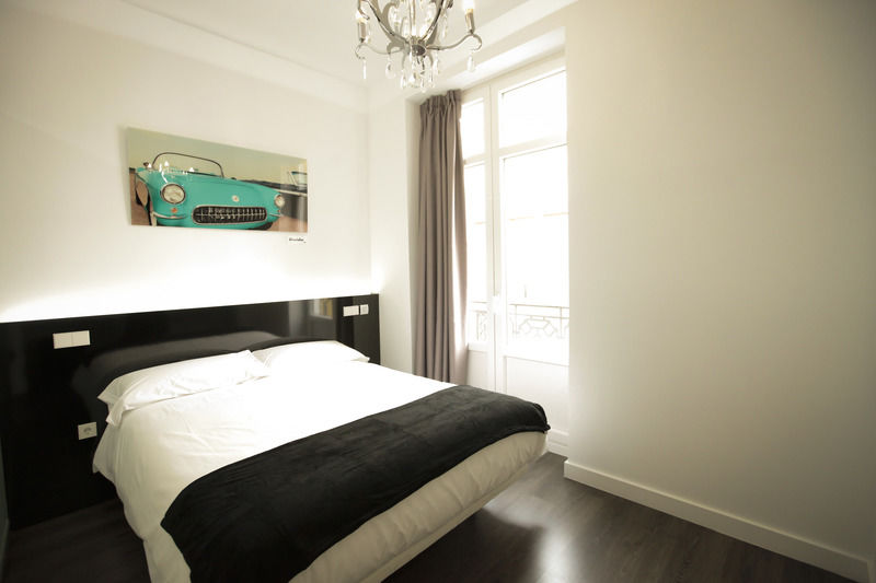 Vitium Urban Suites Madrid Ngoại thất bức ảnh