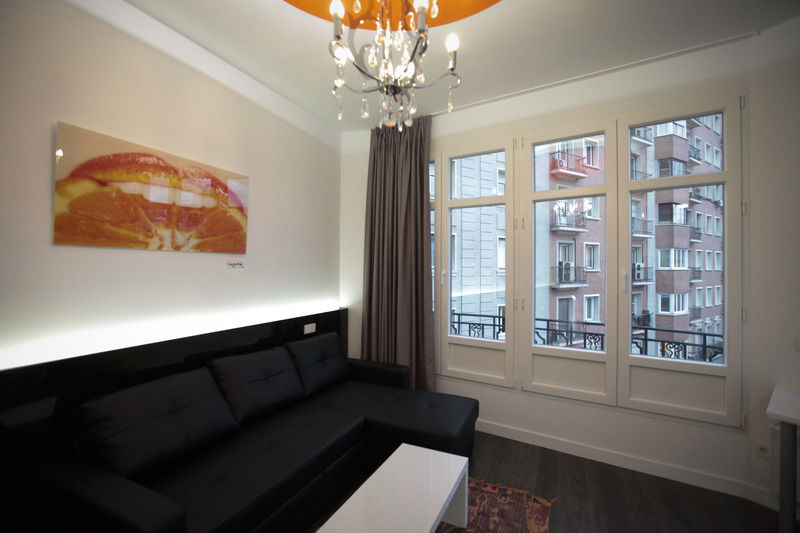 Vitium Urban Suites Madrid Ngoại thất bức ảnh