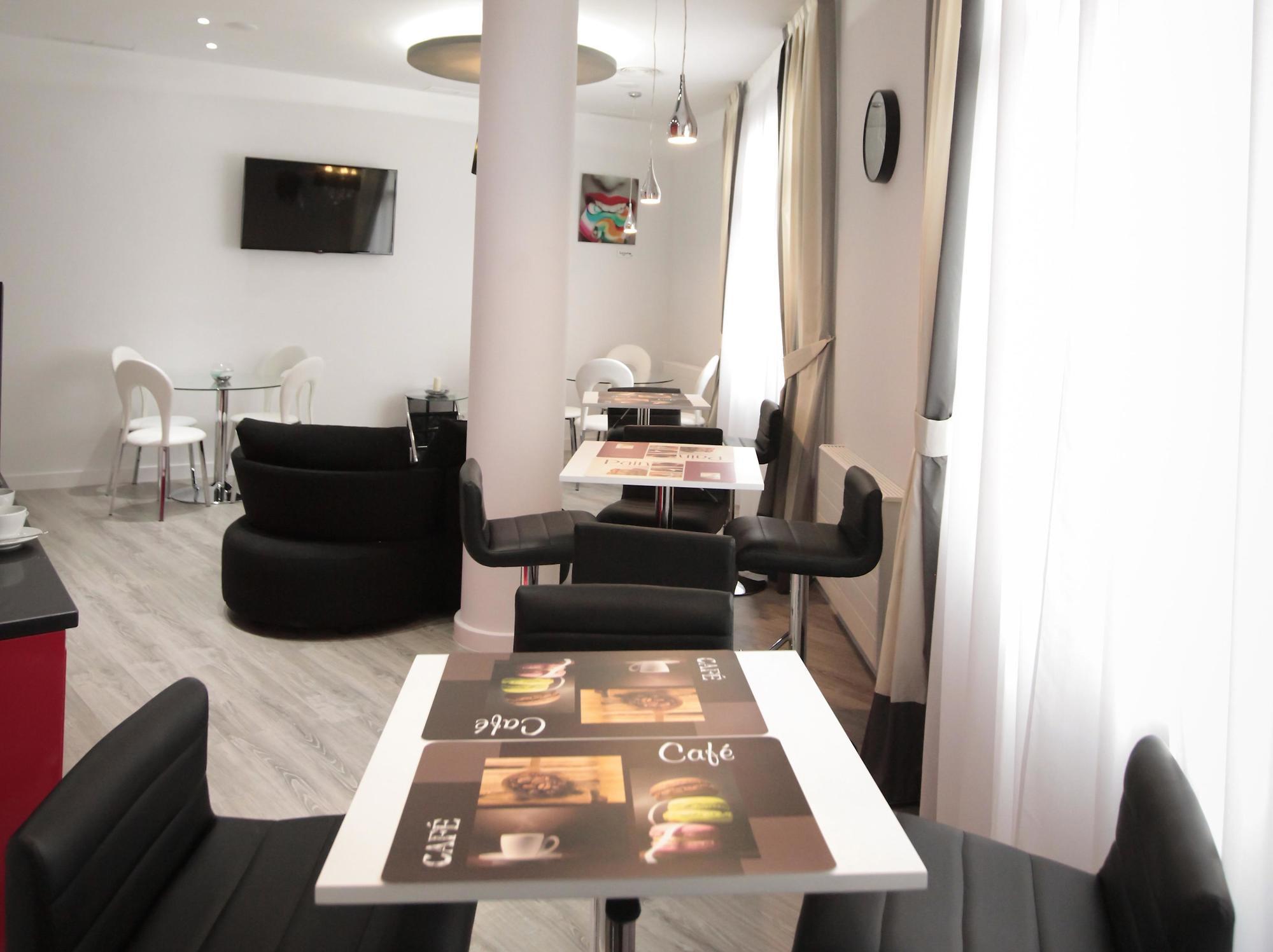 Vitium Urban Suites Madrid Ngoại thất bức ảnh