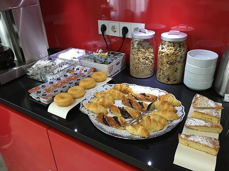 Vitium Urban Suites Madrid Ngoại thất bức ảnh