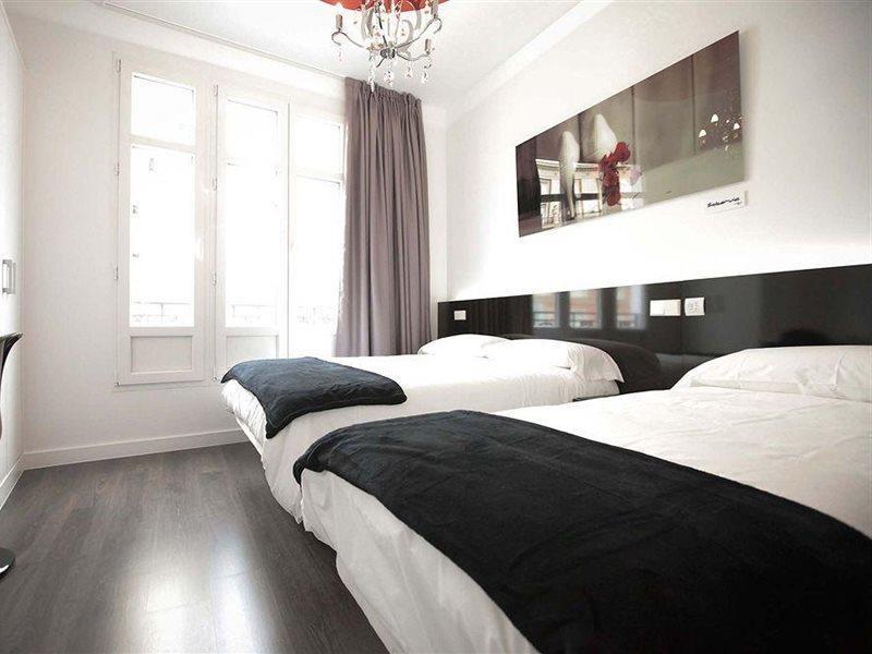 Vitium Urban Suites Madrid Ngoại thất bức ảnh
